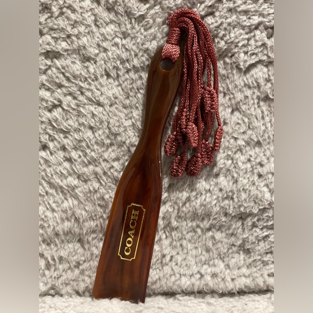 Coach Shoe Horn, Size 7 inch
